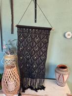 Zwart macramé wandkleed – 60 cm – met houten stok, Ophalen of Verzenden