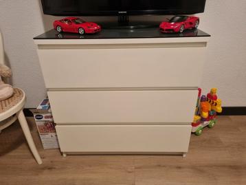 Ladenkast/Dressoir beschikbaar voor biedingen