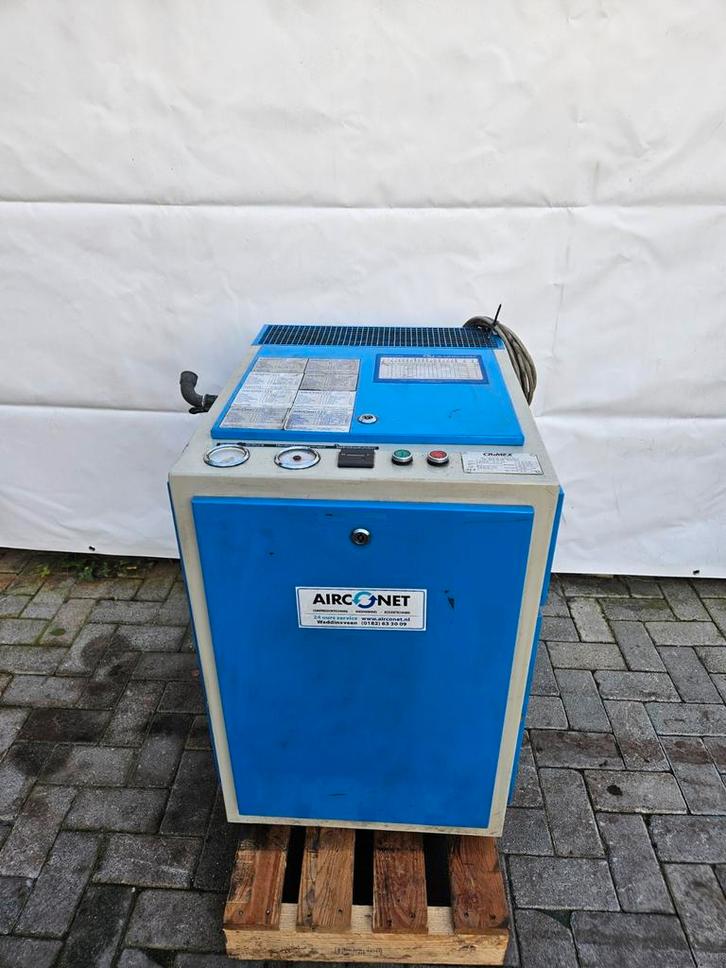 Creemers RCN7.5 1000 l/min schroefcompressor, Doe-het-zelf en Verbouw, Compressors, Gebruikt, 10 bar of meer, 100 liter of meer