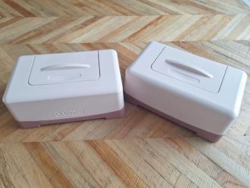 Twee Luma billendoekjesbox roze beschikbaar voor biedingen
