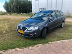 Volkswagen Passat 1.8 TSI 118KW Variant DSG 2010 Grijs, 1441 kg, 4 cilinders, 160 pk, Stationwagon