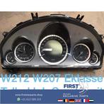 W212 W207 E Klasse Tellerklok Mercedes combi instrument E212, Gebruikt, -, Ophalen of Verzenden, -