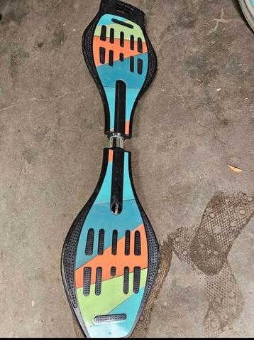 Waveboard - Goed voor uren speelplezier! beschikbaar voor biedingen