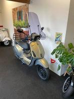 Vespa Sprint 50 4T // 2017 // Custom editie // Brom 45 KM, Fietsen en Brommers, Scooters | Vespa, Ophalen, Overige modellen, Maximaal 45 km/u
