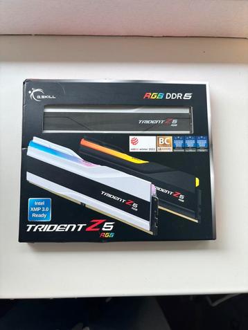G.Skill Trident Z RGB 32GB beschikbaar voor biedingen