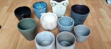 Set van 10 diverse bloempotten beschikbaar voor biedingen