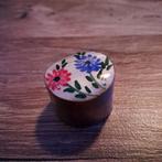 Vintage Sieradendoosje met Bloemmotief op parelmoer., Antiek en Kunst, Ophalen of Verzenden