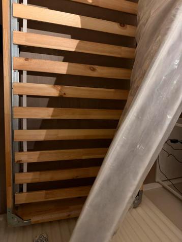 IKEA Bed 90x200 + Lattenbodem + Nieuwe Topper - afbeelding 6