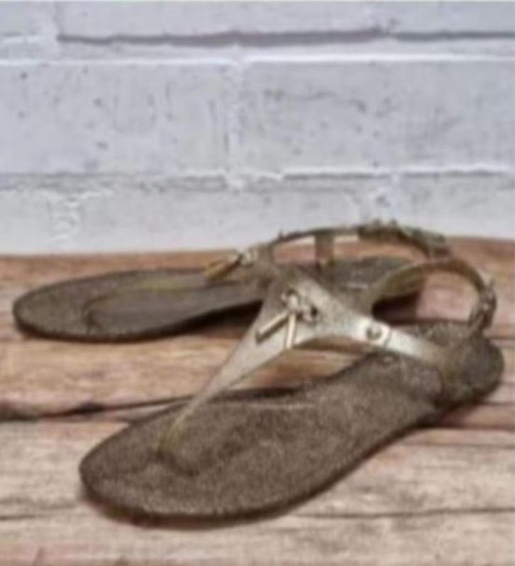 Tod's - Prachtige jelly sandals maat 40 - Als nieuw - Tods, Kleding | Dames, Schoenen, Zo goed als nieuw, Sandalen of Muiltjes