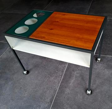 Vintage sidetable, trolley stijl jaren 60 beschikbaar voor biedingen