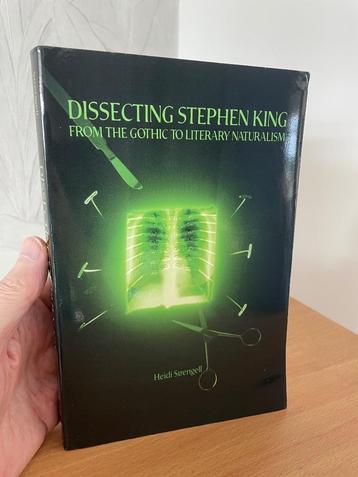 Dissecting Stephen King: discussing King's Fiction (13) beschikbaar voor biedingen