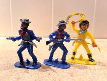Jean Hoefler cowboys, indianen en paarden (39 figuren) beschikbaar voor biedingen