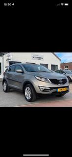 Kia Sportage 2.0 Cvvt 2WD 2011 Grijs, 1998 cc, 74 €/maand, Zwart, 4 cilinders