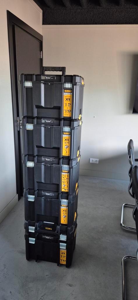 DeWalt Gereedschapskoffers (Leeg), Doe-het-zelf en Verbouw, Gereedschapskisten, Nieuw, Ophalen