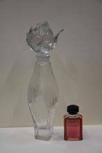 Display factice parfumfles kristal Lalique Nilang 38 cm hoog, Verzamelen, Parfumverzamelingen, Ophalen of Verzenden, Zo goed als nieuw