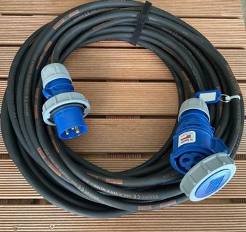 CEE 16A verlengkabel 20 meter 3-polig 230V AC IP67 beschikbaar voor biedingen