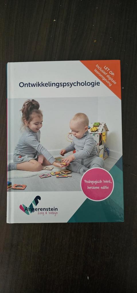 5 boeken voor de opleiding gespecialiseerd pedagogisch medew, Boeken, Schoolboeken, Zo goed als nieuw, Overige niveaus, Ophalen of Verzenden