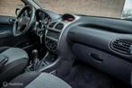 Peugeot 206 1.4 Air-line 2 | LM velgen | Airco | Apk 2-2027!, Auto's, Voorwielaandrijving, 31 €/maand, 4 cilinders, Bedrijf