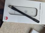 Huawei LTE Stick USB met antenne, Computers en Software, Routers en Modems, Ophalen, Zo goed als nieuw, Router met modem, Huawei