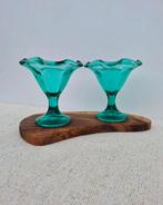 Vintage turquoise coupes gemerkt made in Italy, Ophalen of Verzenden, Glas, Overige stijlen, X