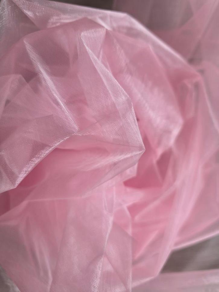Nieuwe organza stof - zuurstok roze - per meter, Hobby en Vrije tijd, Stoffen en Lappen, Nieuw, Polyester, 120 cm of meer, 200 cm of meer