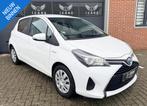 Toyota Yaris 1.5 Hybrid Navigatie Camera 2e eigenaar, Auto's, Toyota, Gebruikt, 4 cilinders, Met garantie (alle), Origineel Nederlands