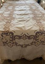 Groot cremekleurig tafelkleed (gereserveerd), Ophalen of Verzenden