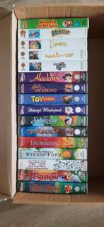 Diverse (kinder) videobanden.
Ook films voor volwassenen, Ophalen of Verzenden