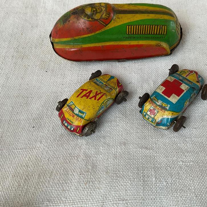 Oud Blikken Speelgoed Auto's, US zone Germany, 3 samen €22, Antiek en Kunst, Antiek | Speelgoed, Ophalen of Verzenden
