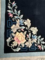 Ongebruiikt  Chinees handgeknoopt Art Deco tapijt 323x188 cm, Info@bababoho.com, Digital8/BabaBojho, Ophalen of Verzenden, 200 cm of meer