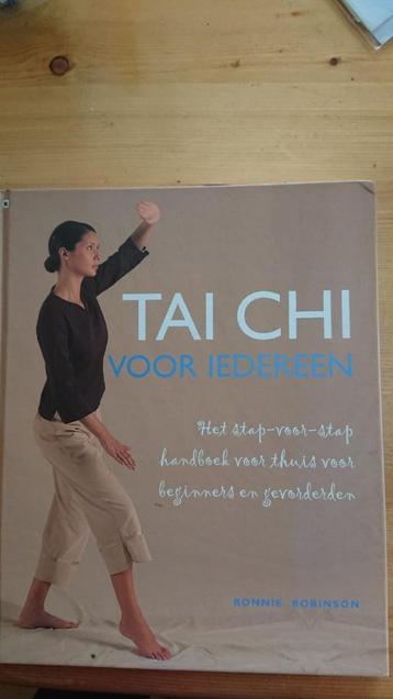 Tai Chi voor iedereen - Ronnie Robinson  beschikbaar voor biedingen