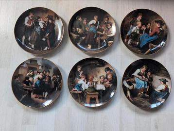 Sierborden Porselein genummerde Oostenrijkse Lillien Set beschikbaar voor biedingen