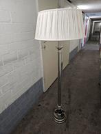 Mooie staande vloerlamp, 150 tot 200 cm, Zo goed als nieuw, Ophalen