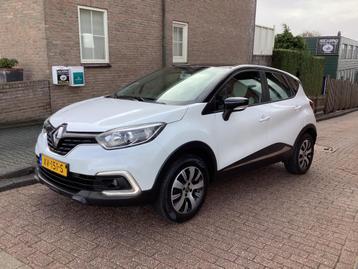 Renault Captur 0.9 TCe Limited beschikbaar voor biedingen