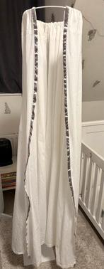 Witte Klamboe met Grijze Accenten - Nieuwstaat, Ophalen, Gebruikt, Klamboe