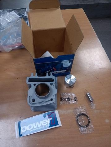 Vespa Piaggio.  Nieuwe Power1 Cilinder Vespa/Piaggio 4T 2V beschikbaar voor biedingen