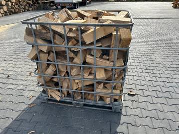 ACTIE, ZOMERAANBIEDING Puur eiken hout beschikbaar voor biedingen