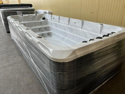 Luxe Passion ZwemSpa Fitness 2 Deep in nieuwstaat!!!, Tuin en Terras, Zwembad-toebehoren, Nieuw, Ophalen