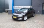 Skoda Superb 1.4 TSI 1e eig. I ACC I Trekhaak I Xenon I Navi, Auto's, Voorwielaandrijving, Stof, 4 cilinders, USB