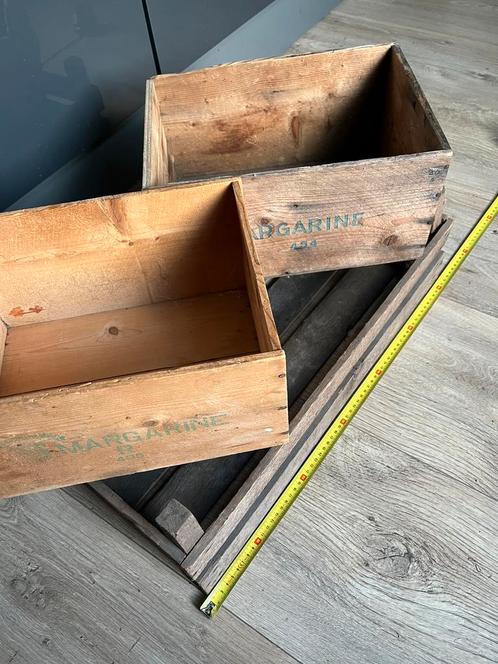 Houten kisten fruit margarine 3 stuks oud vintage, Huis en Inrichting, Woonaccessoires | Kisten, Gebruikt, Ophalen of Verzenden