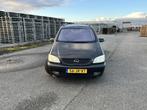 Opel Zafira 1.6-16V Comfort, Auto's, Opel, Gebruikt, 4 cilinders, 7 stoelen, Zwart