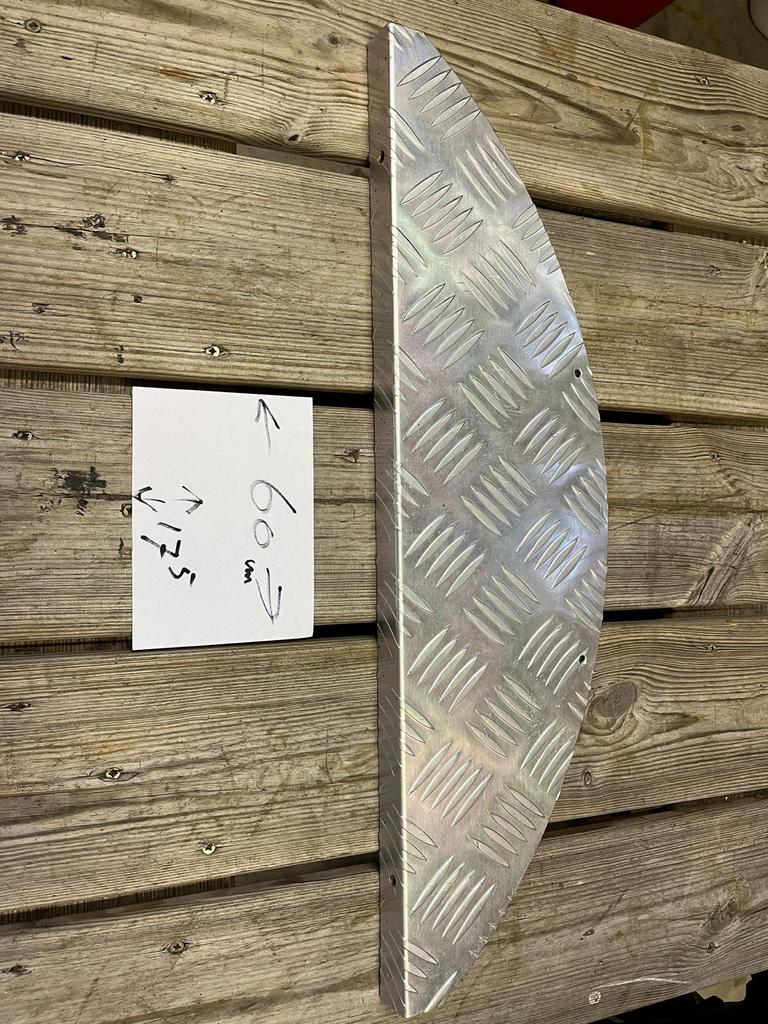 11x Nieuwe Aluminium Antislip Traptreden, Huis en Inrichting, Stoffering | Tapijten en Kleden, Nieuw, Ophalen