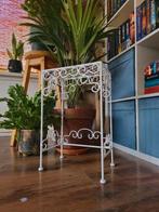 Brocante plantentafeltje 32x20x50, Huis en Inrichting, Woonaccessoires | Zuilen en Pilaren, Ophalen, Gebruikt