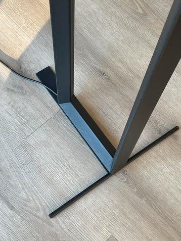 Moderne Vloerlamp Metaal beschikbaar voor biedingen