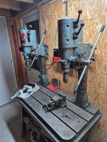 Strands Dubbele Kolomboormachine beschikbaar voor biedingen