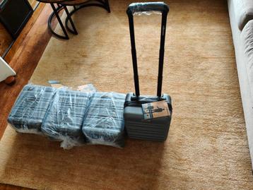 Nieuwe Leonardo Handbagage Trolley. 40x30x20 beschikbaar voor biedingen