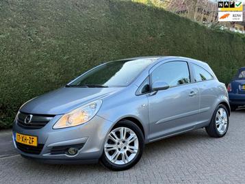 Opel Corsa 1.2-16V Cosmo /AUTOMAAT/CRUISE/PDC/LAGEKM/ beschikbaar voor biedingen