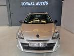 Renault Clio Estate 1.6-16V 20th Anniversary | AUT | PANO |, Auto's, Euro 5, Gebruikt, 4 cilinders, Parkeersensor