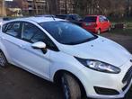Te koop 2014 Dealer onderhouden ford fiesta benzine, Auto's, Ford, Voorwielaandrijving, Zwart, Handgeschakeld, Adaptieve lichten