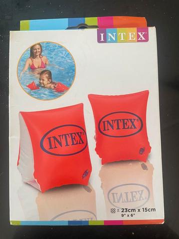 Nieuw: Intex zwembandjes beschikbaar voor biedingen